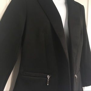 89th & Madison Black Blazer Size Small